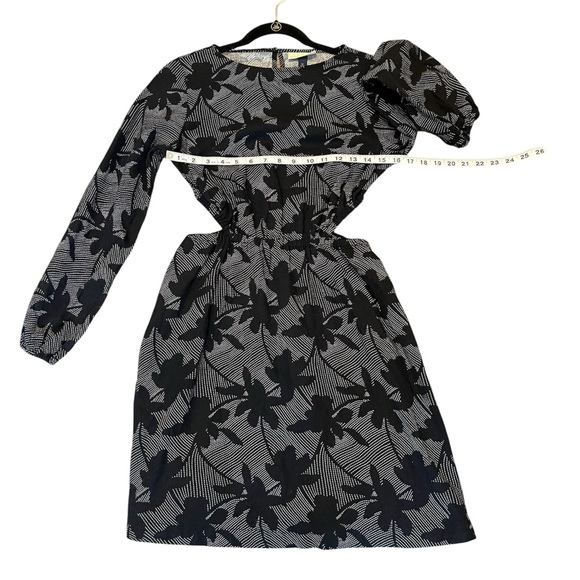 Universal Threads Black White Animal Print Cut Out Linen Mini Dress Size: XS - Picture 4 of 7